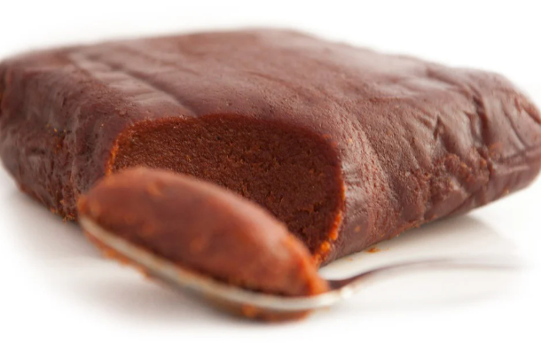 dates paste Tunisian